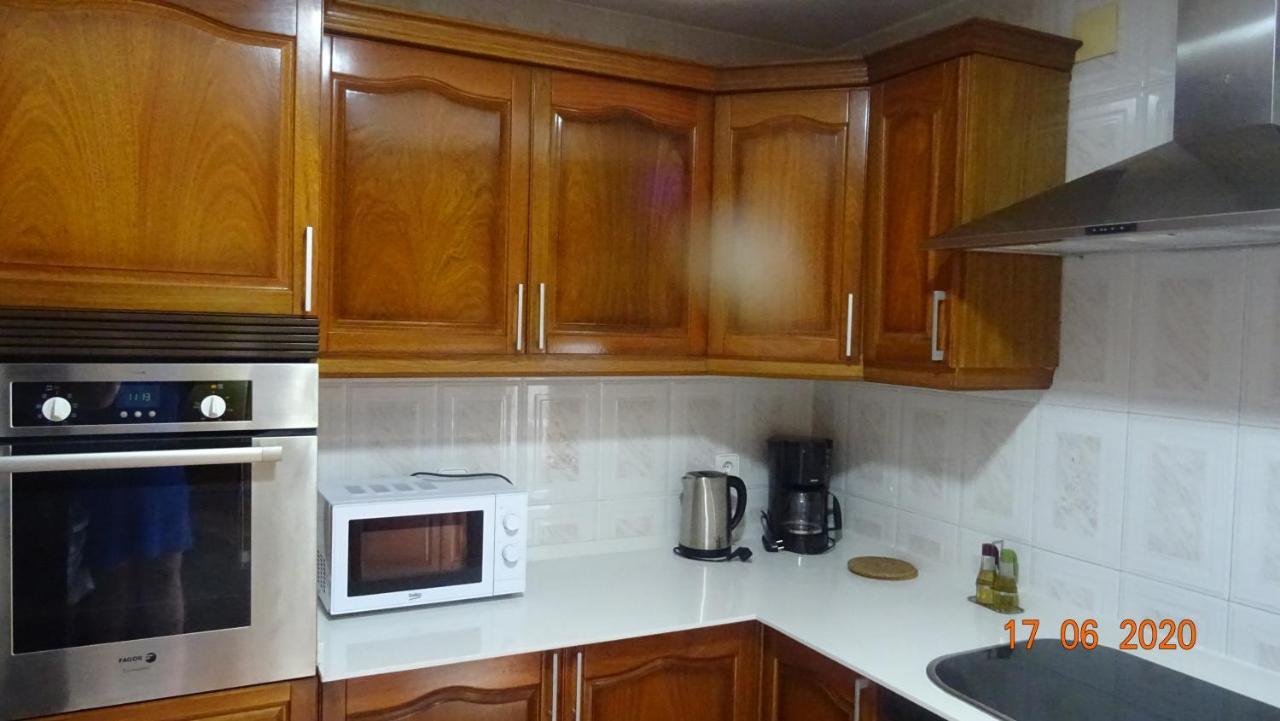 Apartamento Fenicia Con Aparcamiento Incluido Vistas Al Mar Cádiz Kültér fotó