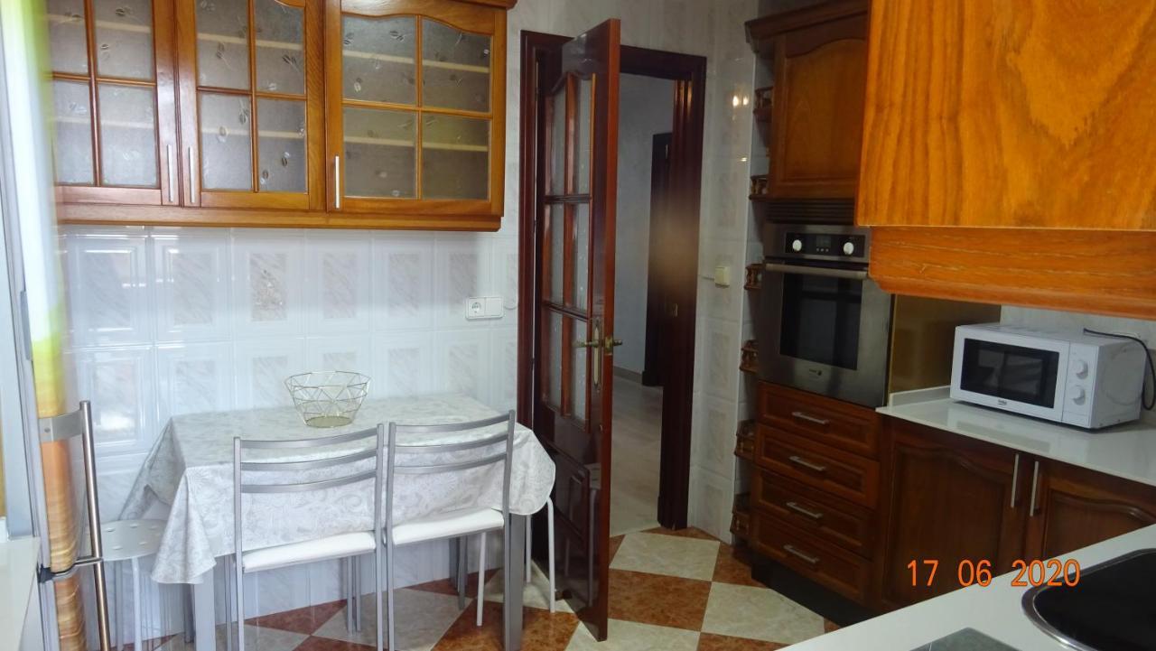 Apartamento Fenicia Con Aparcamiento Incluido Vistas Al Mar Cádiz Kültér fotó