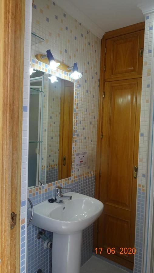 Apartamento Fenicia Con Aparcamiento Incluido Vistas Al Mar Cádiz Kültér fotó