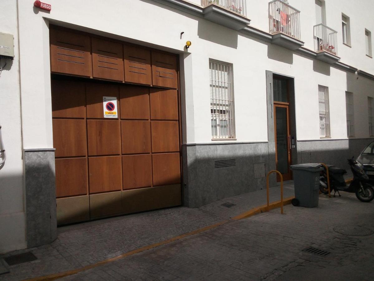Apartamento Fenicia Con Aparcamiento Incluido Vistas Al Mar Cádiz Kültér fotó