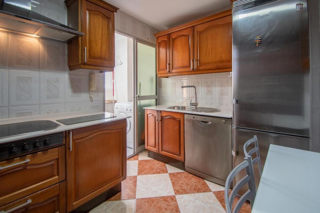 Apartamento Fenicia Con Aparcamiento Incluido Vistas Al Mar Cádiz Kültér fotó